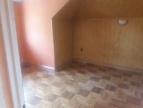 na zdjęciu znajduje lokal przeznaczony do sprzedaży