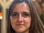 portret uśmiechniętej kobiety 